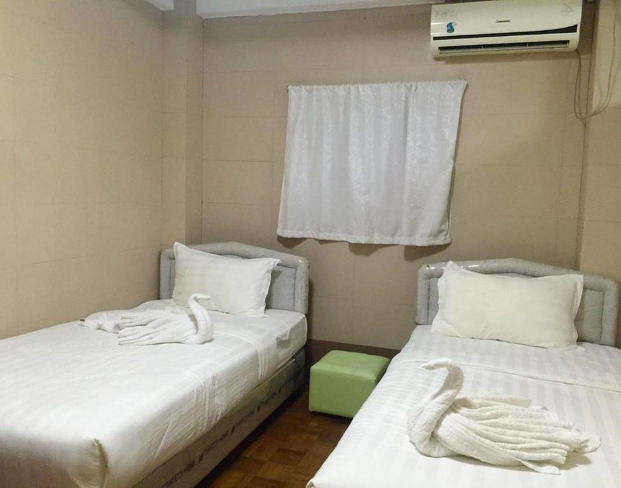 يانغون Pandora Motel المظهر الخارجي الصورة